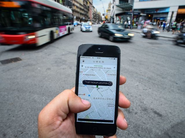 Are Lyft And Uber Ride-Sharing Companies Liable For Driver Car Crashes?