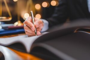 What to Expect When You File a Nursing Home Abuse Lawsuit